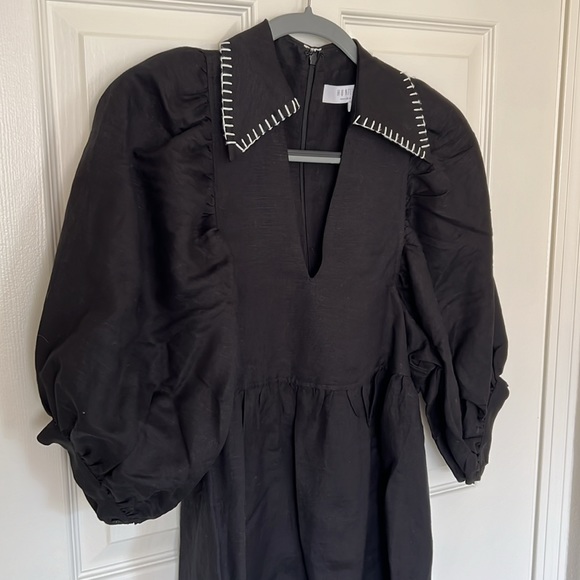 Hunter Bell Dress - Picture 4 of 5